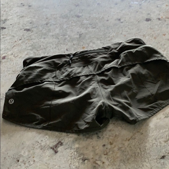 Lululemon Speed Shorts - Picture 2 of 3